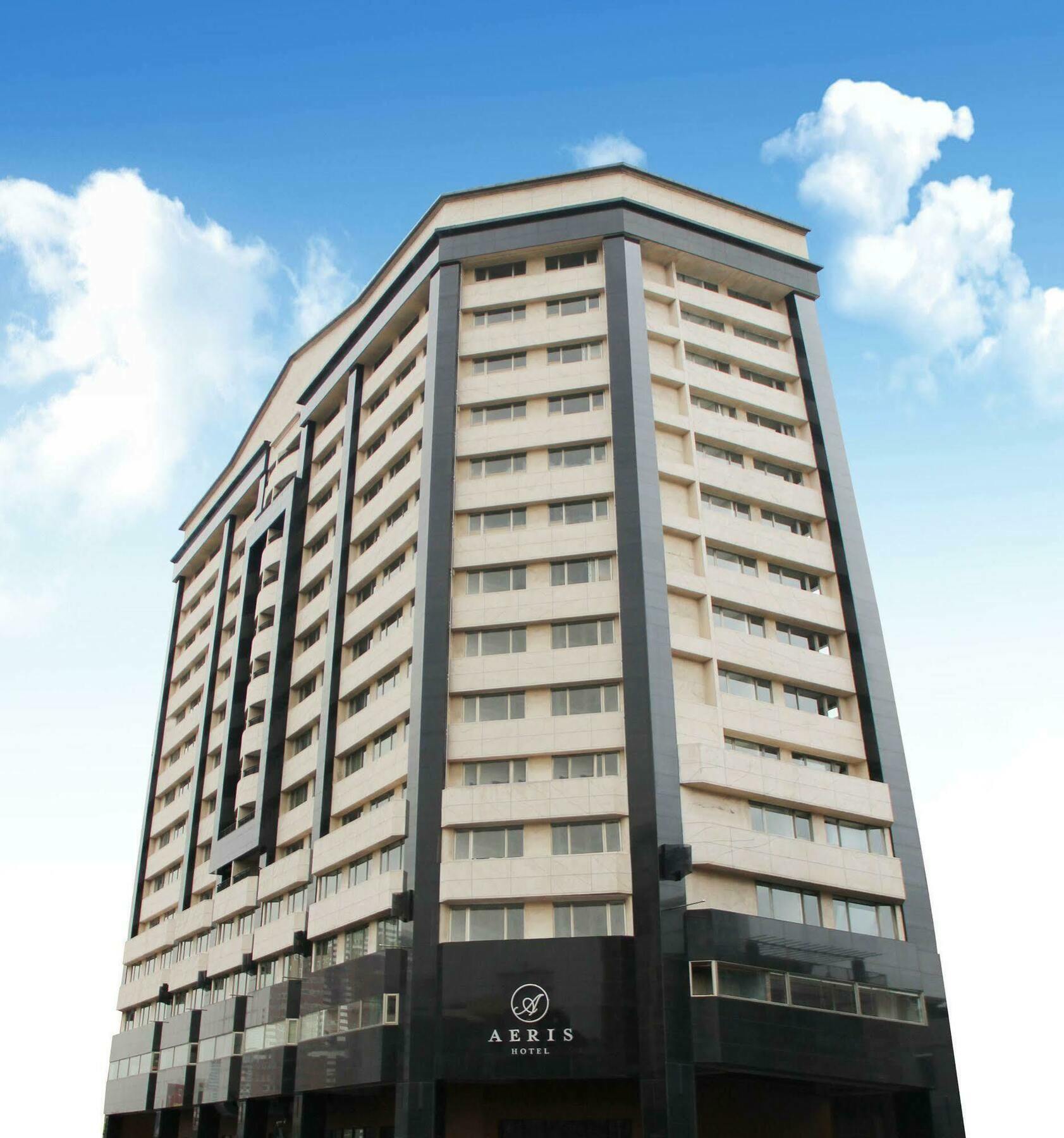 Aeris International Hotel Taichung Exterior photo